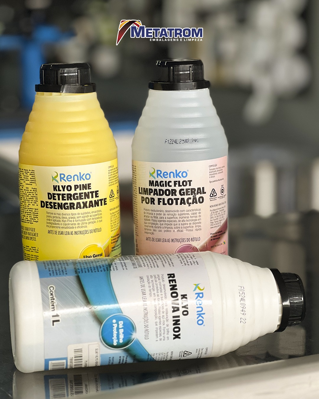 Produtos de limpeza disponíveis na Metatrom